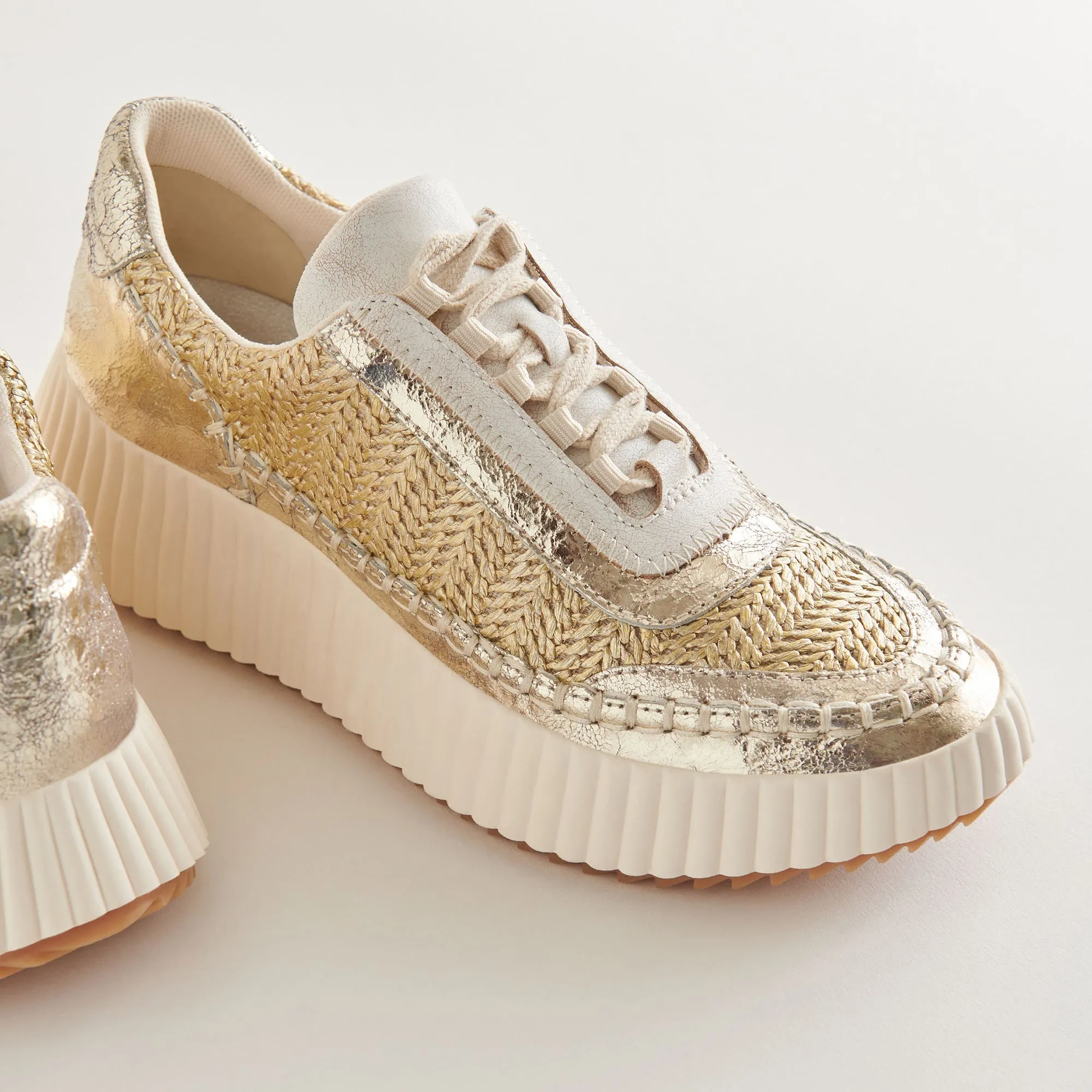 DOLEN SNEAKERS GOLD KNIT - re:vita