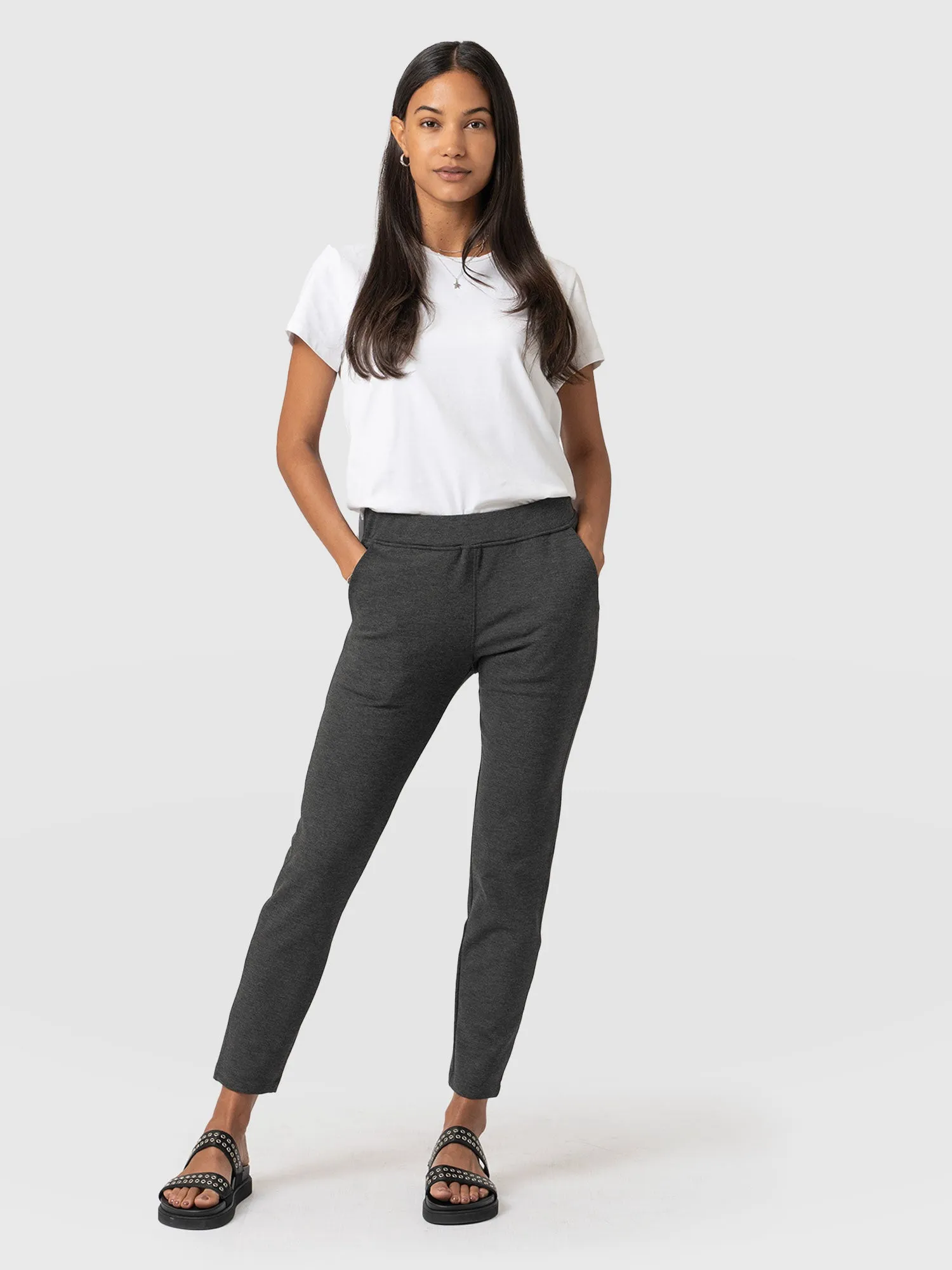 Finsbury Pant - Charcoal