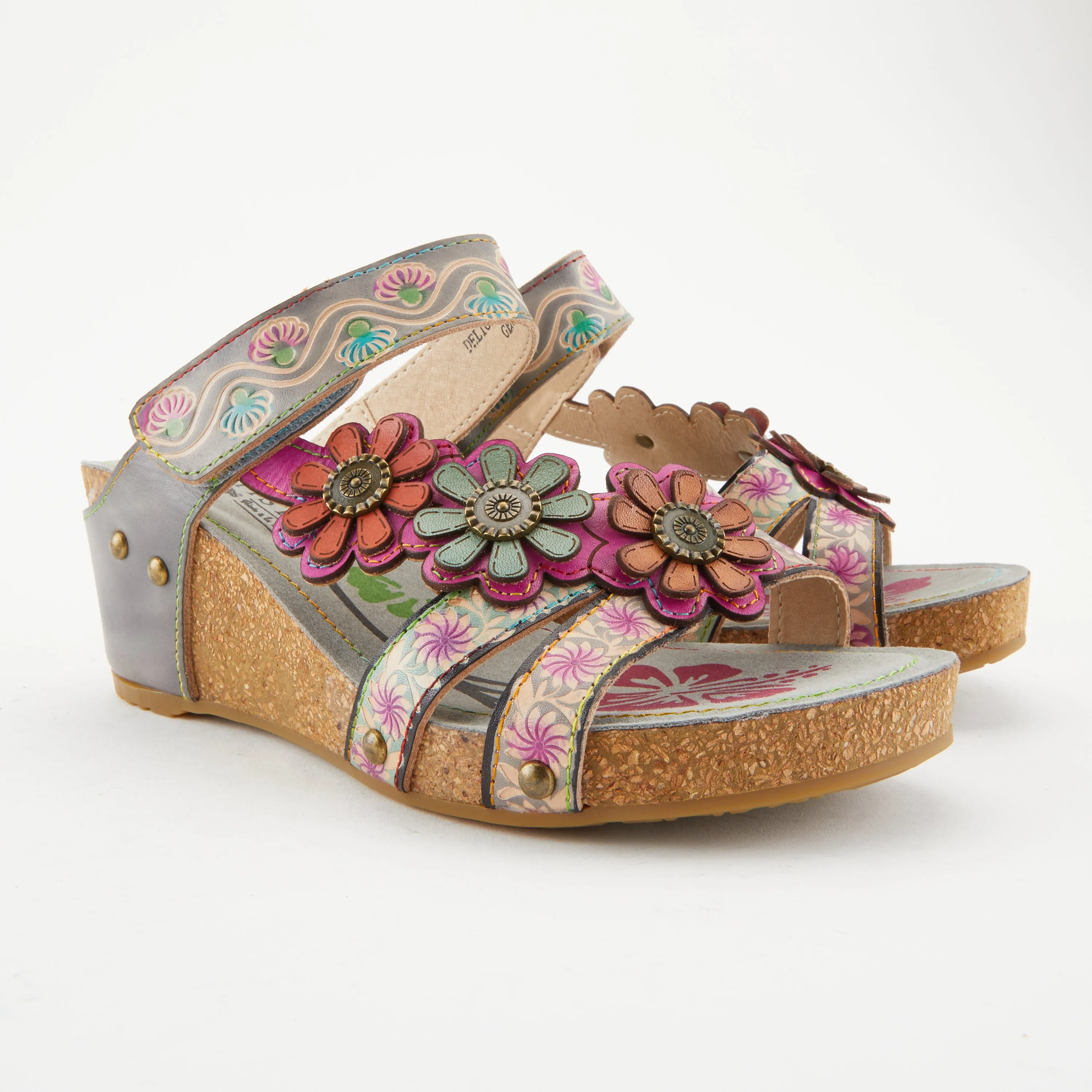 L'ARTISTE DELIGHT SLIDE SANDALS