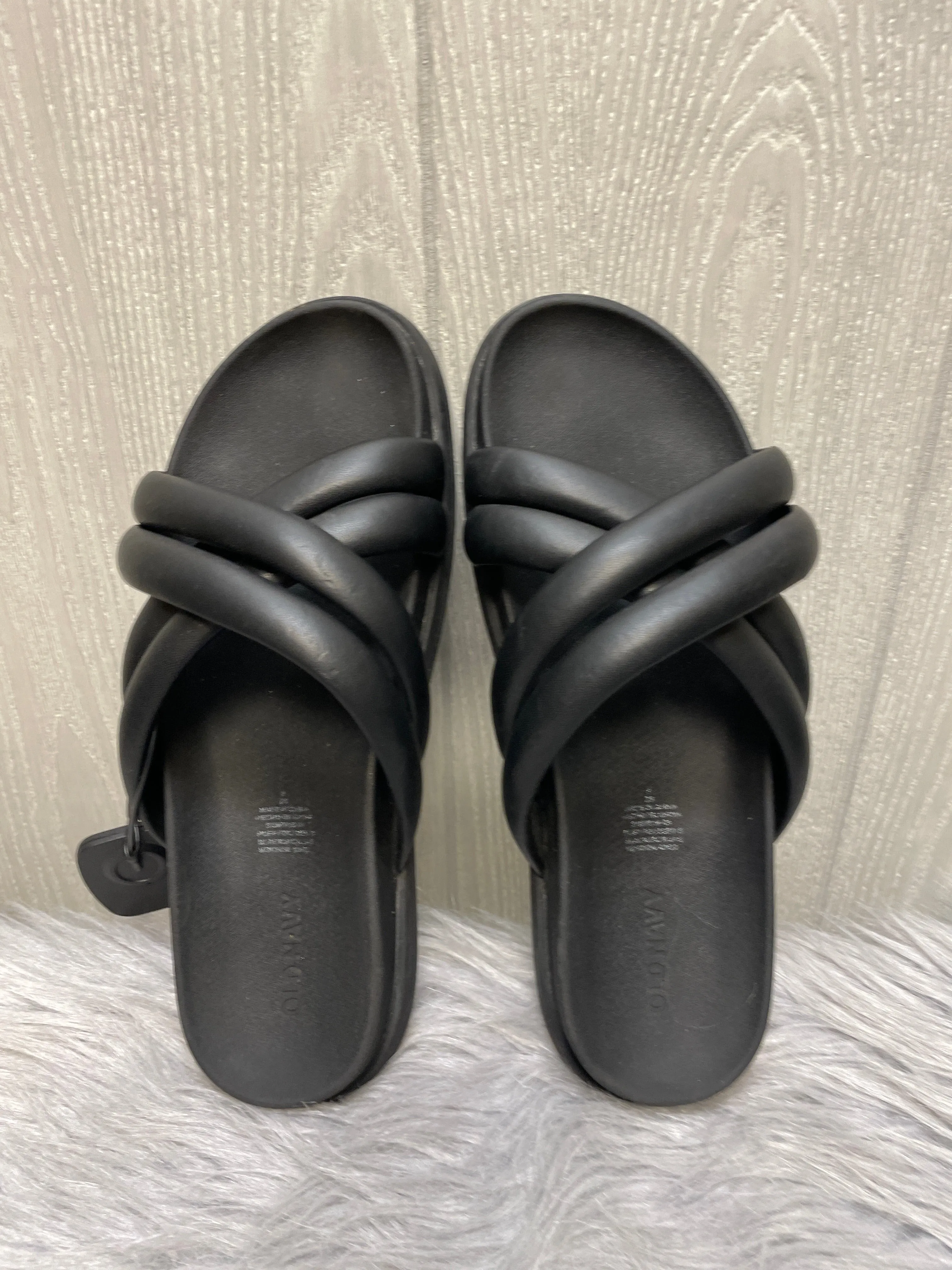 Sandals Flats By Old Navy In Black, Size: 8