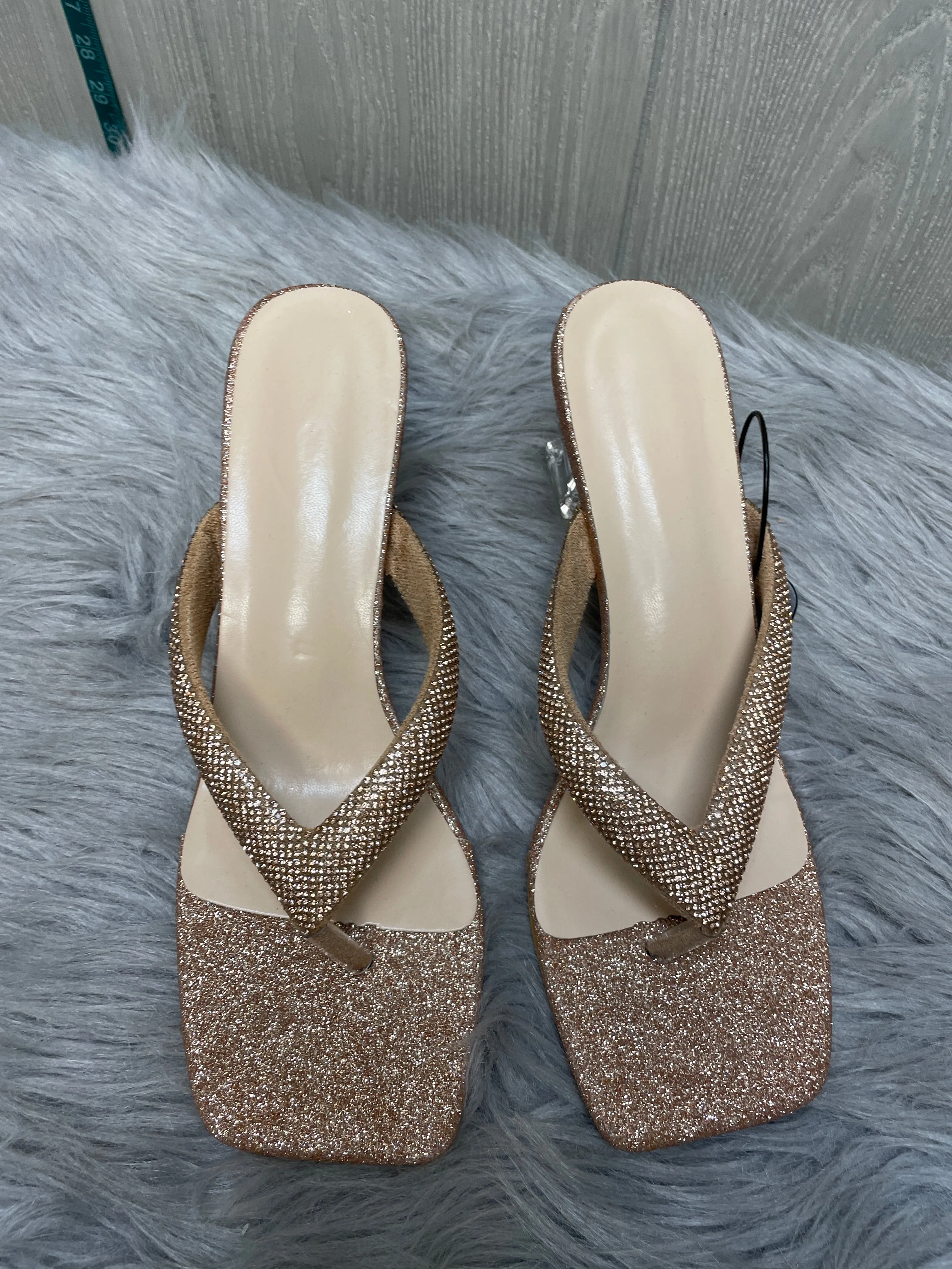 Sandals Heels Block By Clothes Mentor In Rose Gold, Size: 11.5