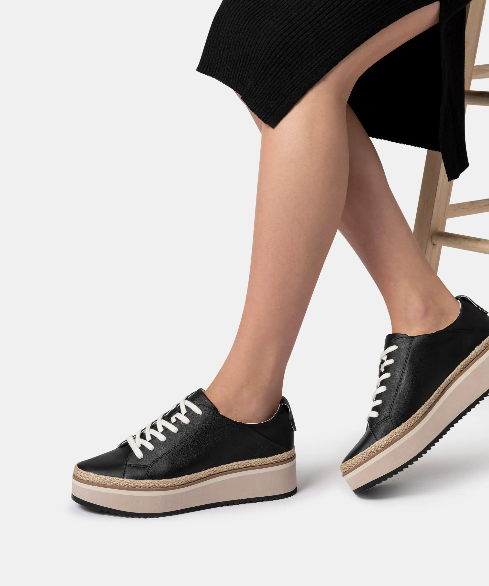 TINLEY SNEAKERS BLACK LEATHER - re:vita